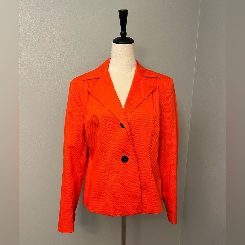 NWT Andrea Viccaro Button Front Blazer - Size 14